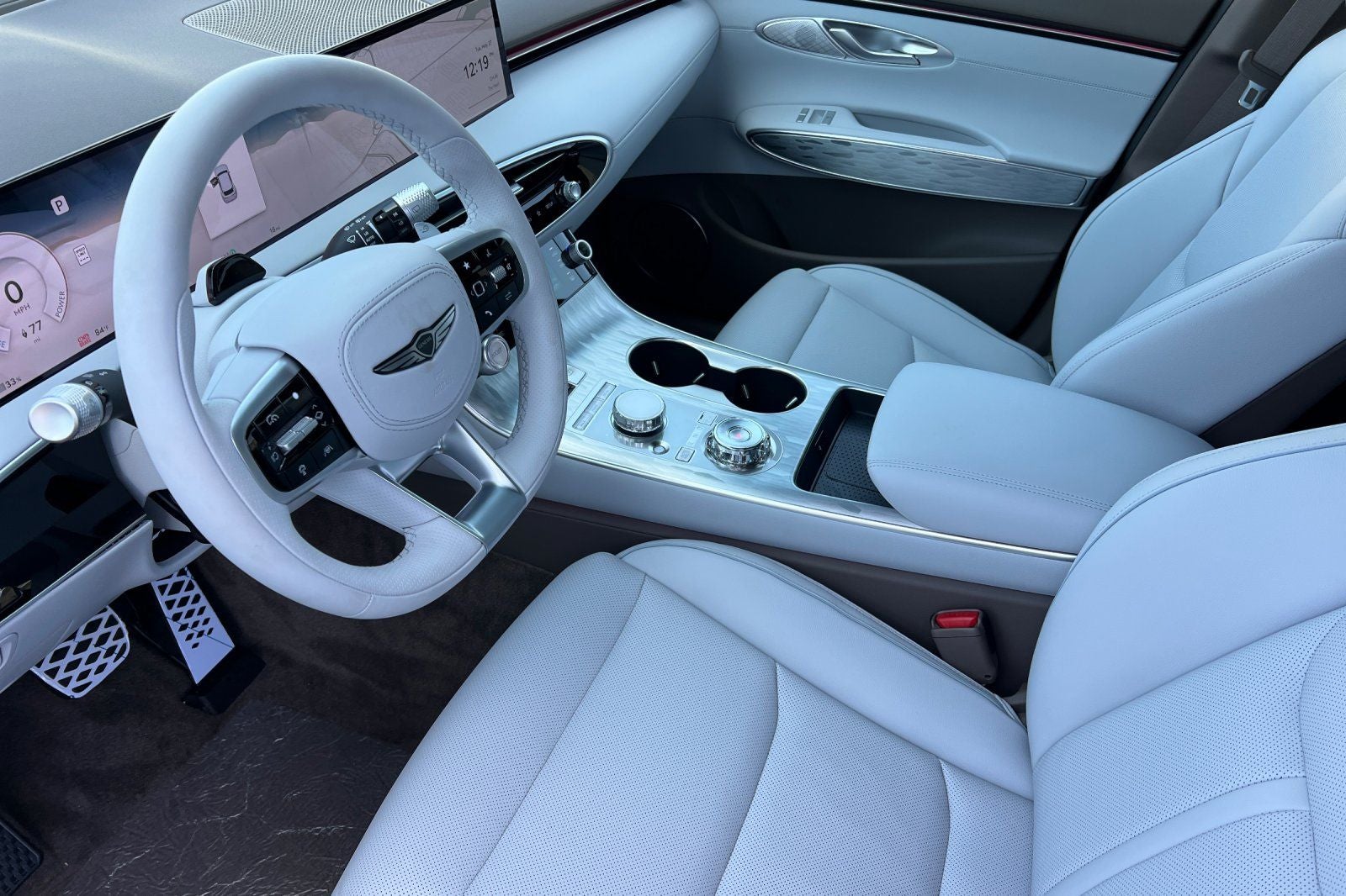 2026 Genesis Electrified GV70 STANDARD