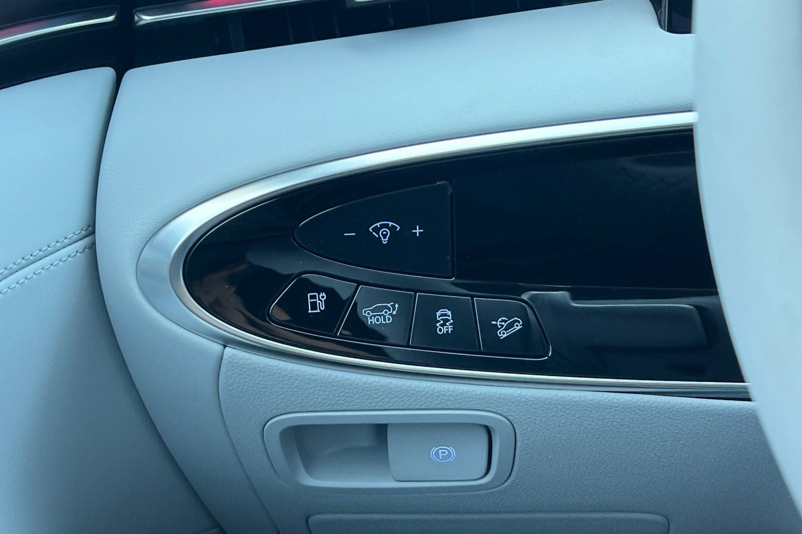 2026 Genesis Electrified GV70 STANDARD