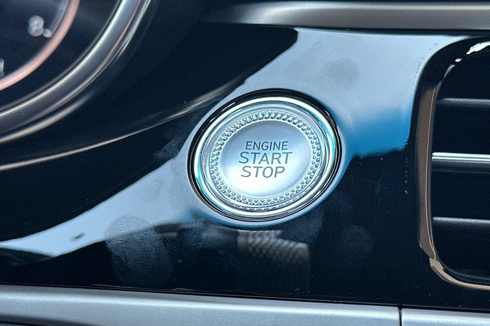 2026 Genesis G70 3.3T PRESTIGE GRAPHITE