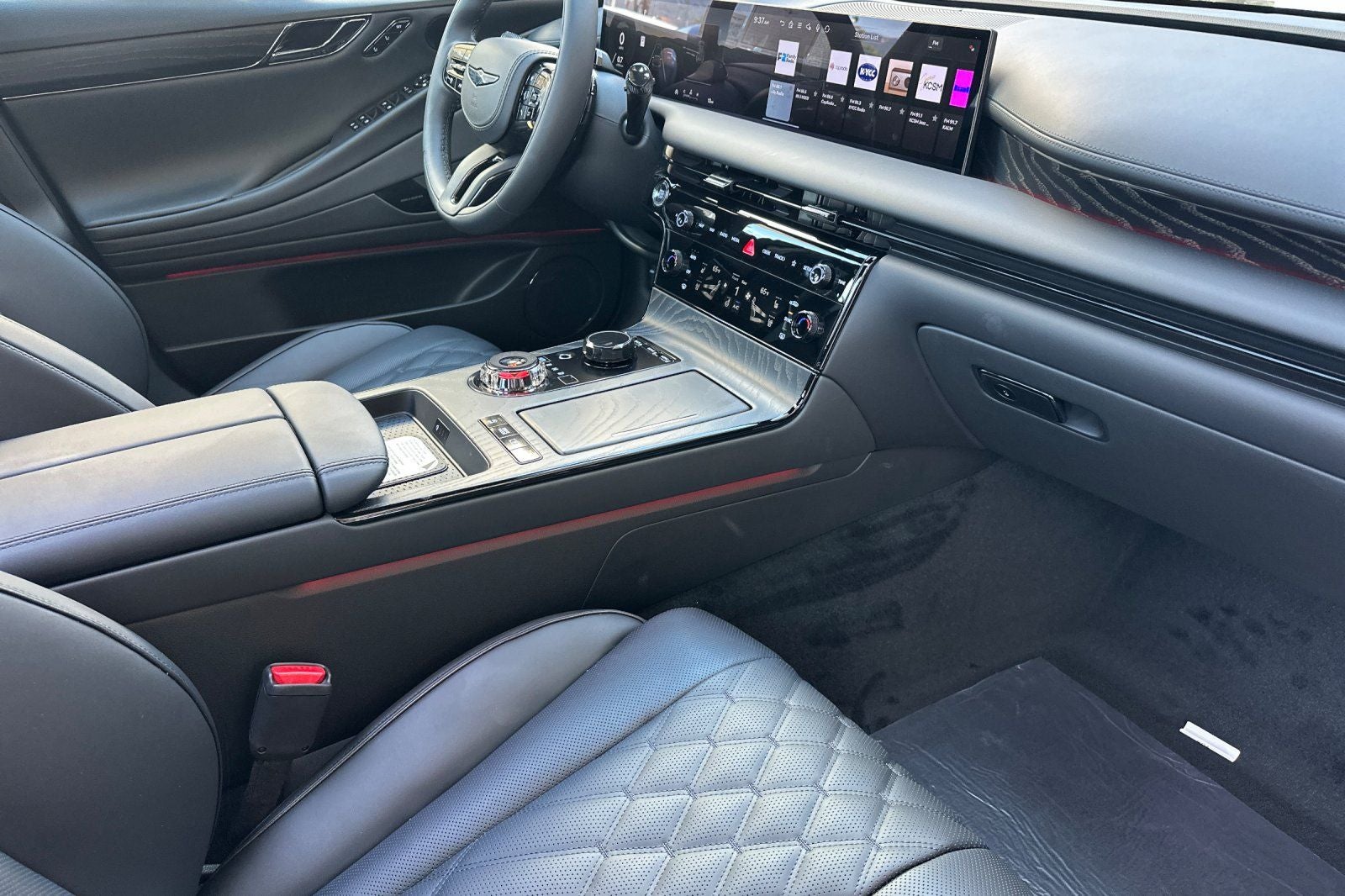 2027 Genesis G80 3.5T PRESTIGE BLACK