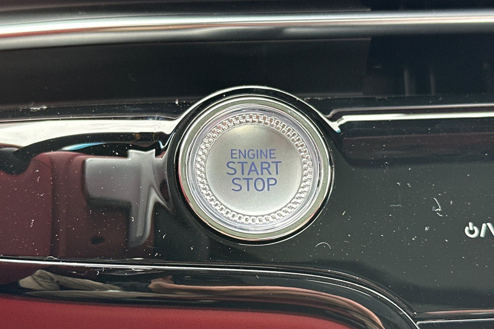 2025 Genesis G80 3.5T