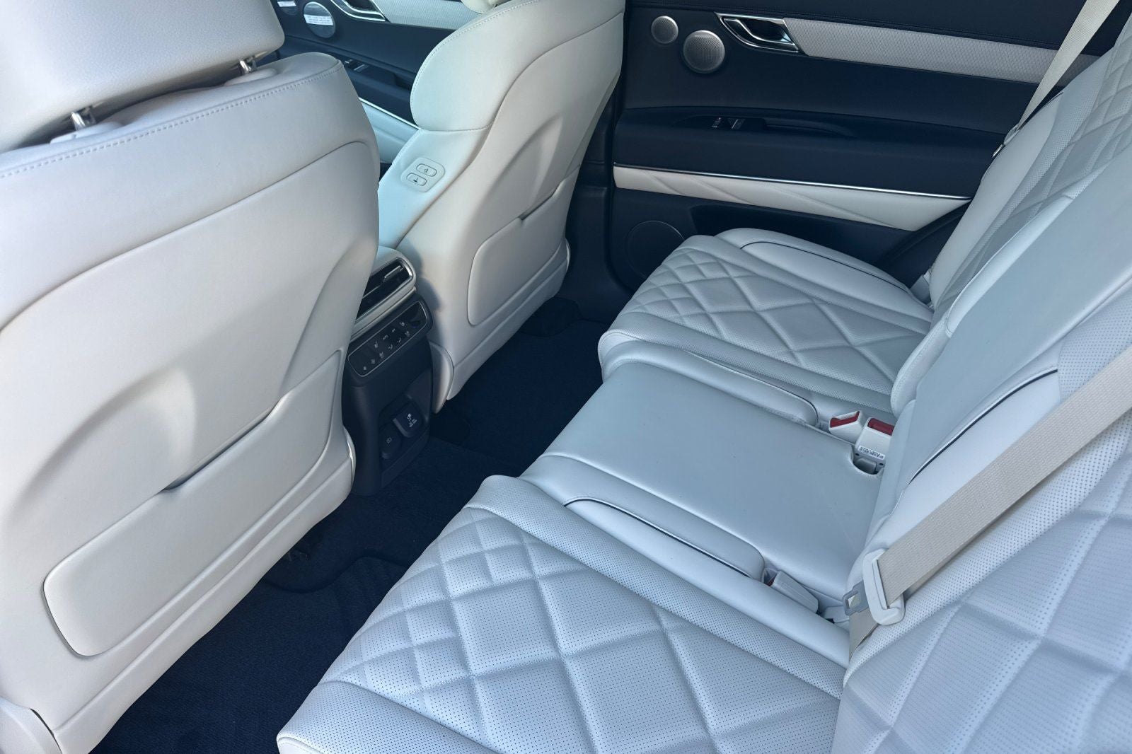 2025 Genesis GV80 3.5T PRESTIGE