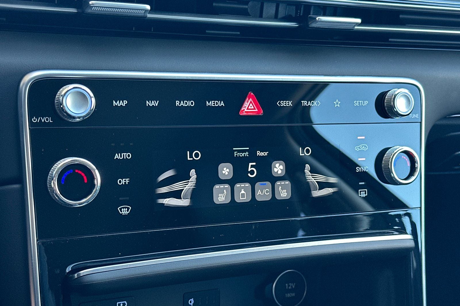 2026 Genesis GV80 2.5T