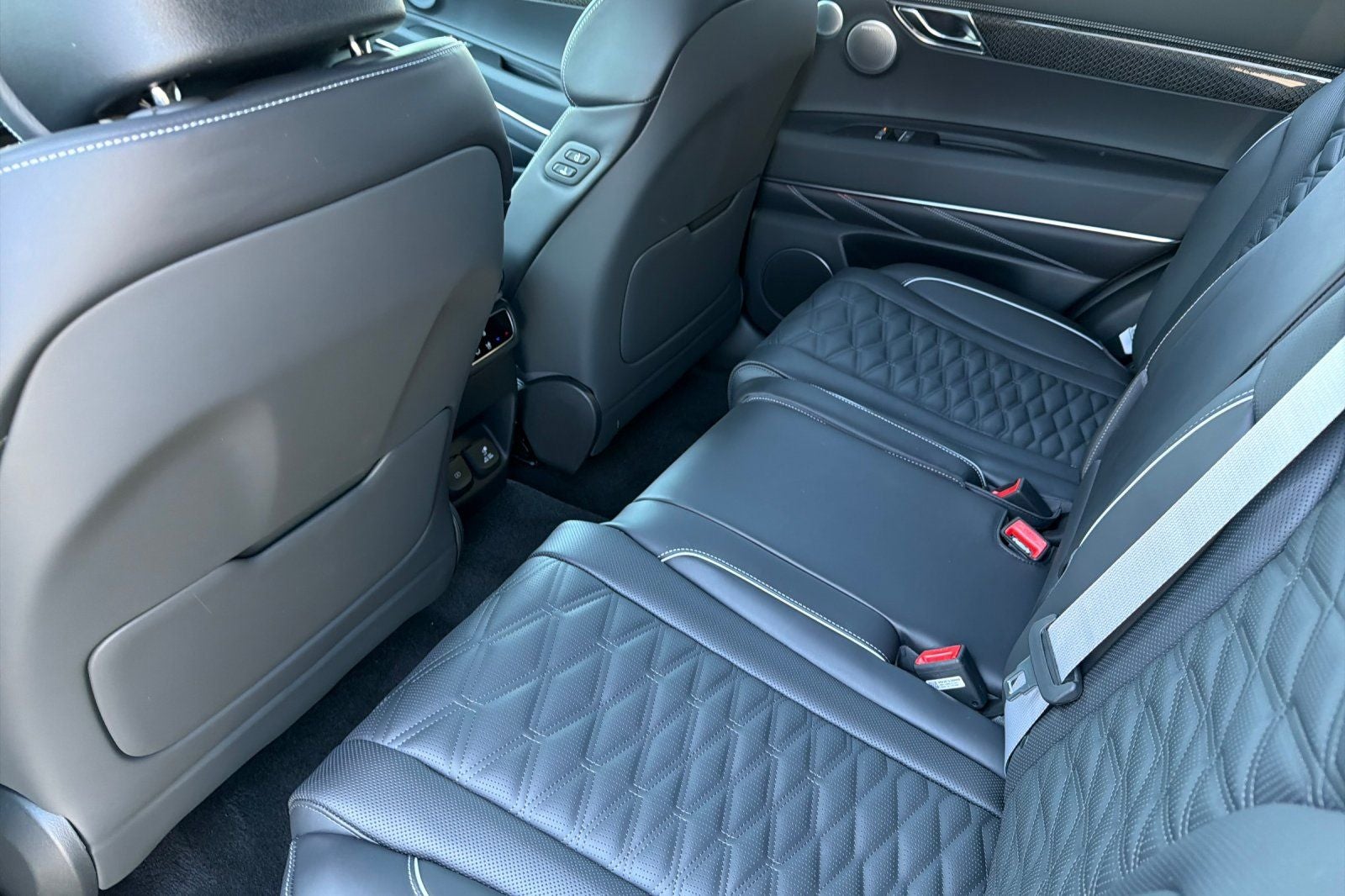 2026 Genesis GV80 Coupe 3.5T E-SC MHEV
