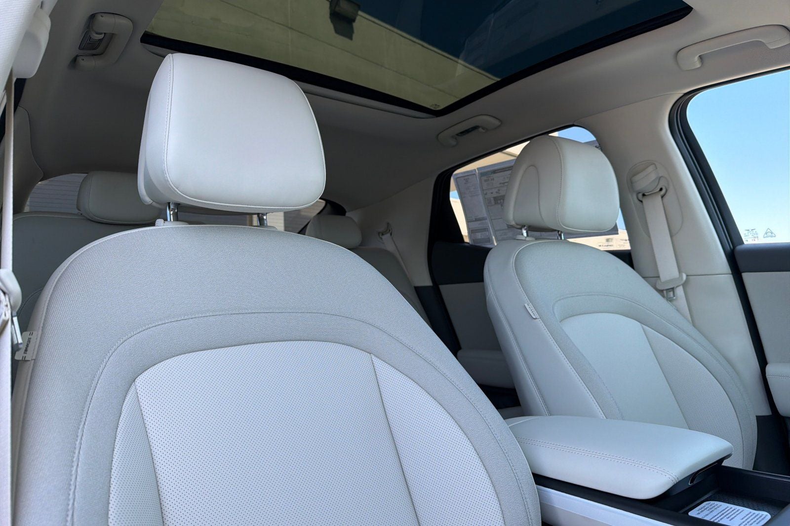2026 Genesis GV60 STANDARD