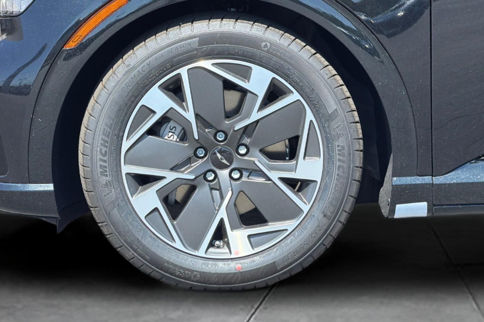 2026 Genesis GV60 STANDARD