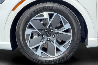 2026 Genesis GV60 STANDARD