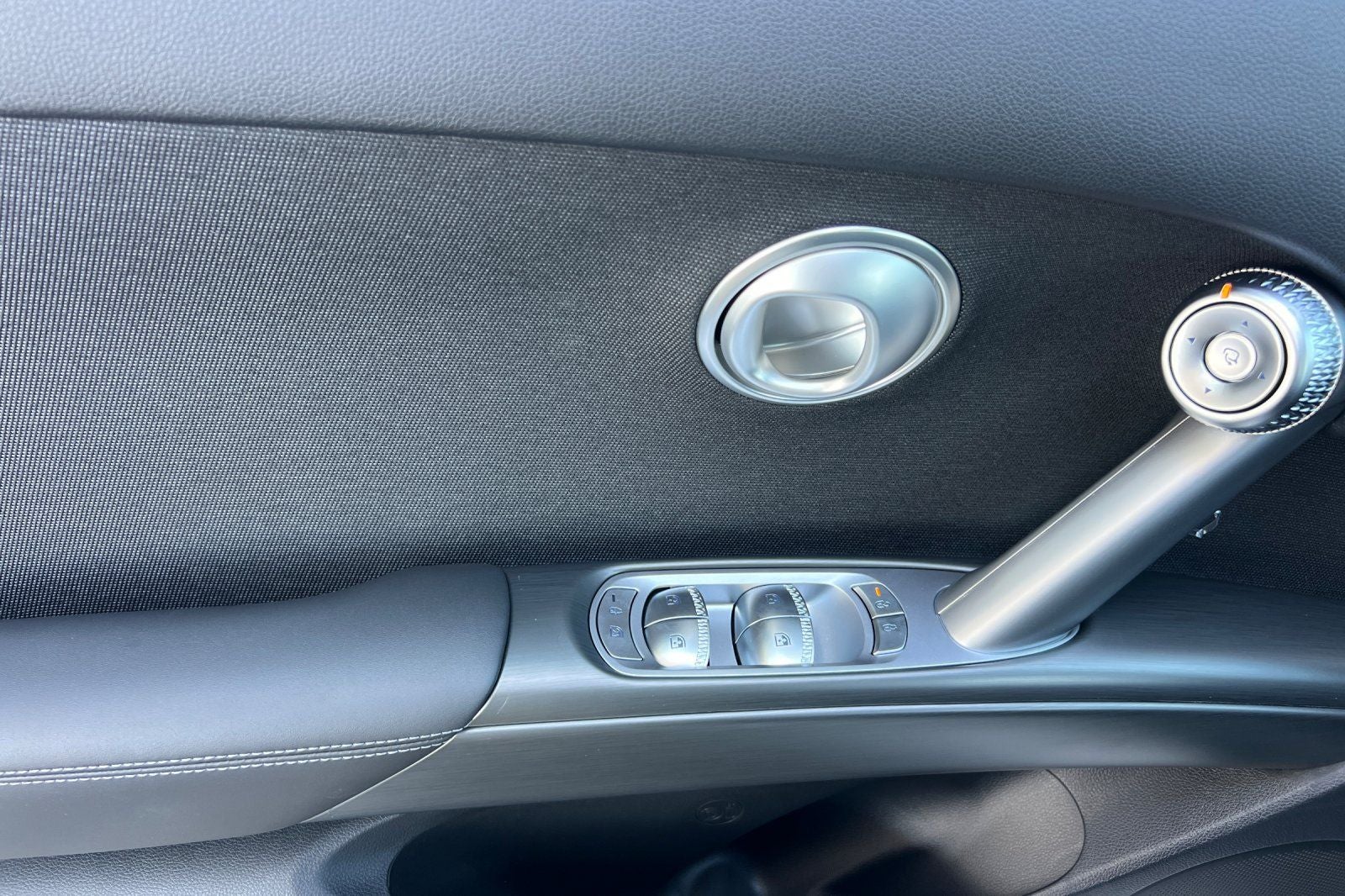 2026 Genesis GV60 STANDARD