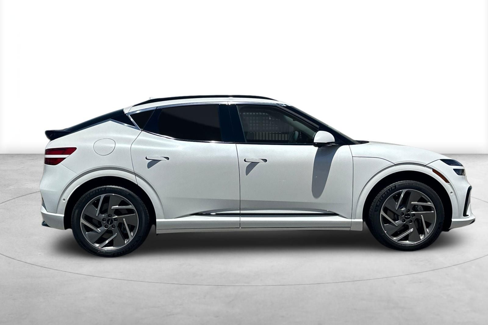 2026 Genesis GV60 ADVANCED