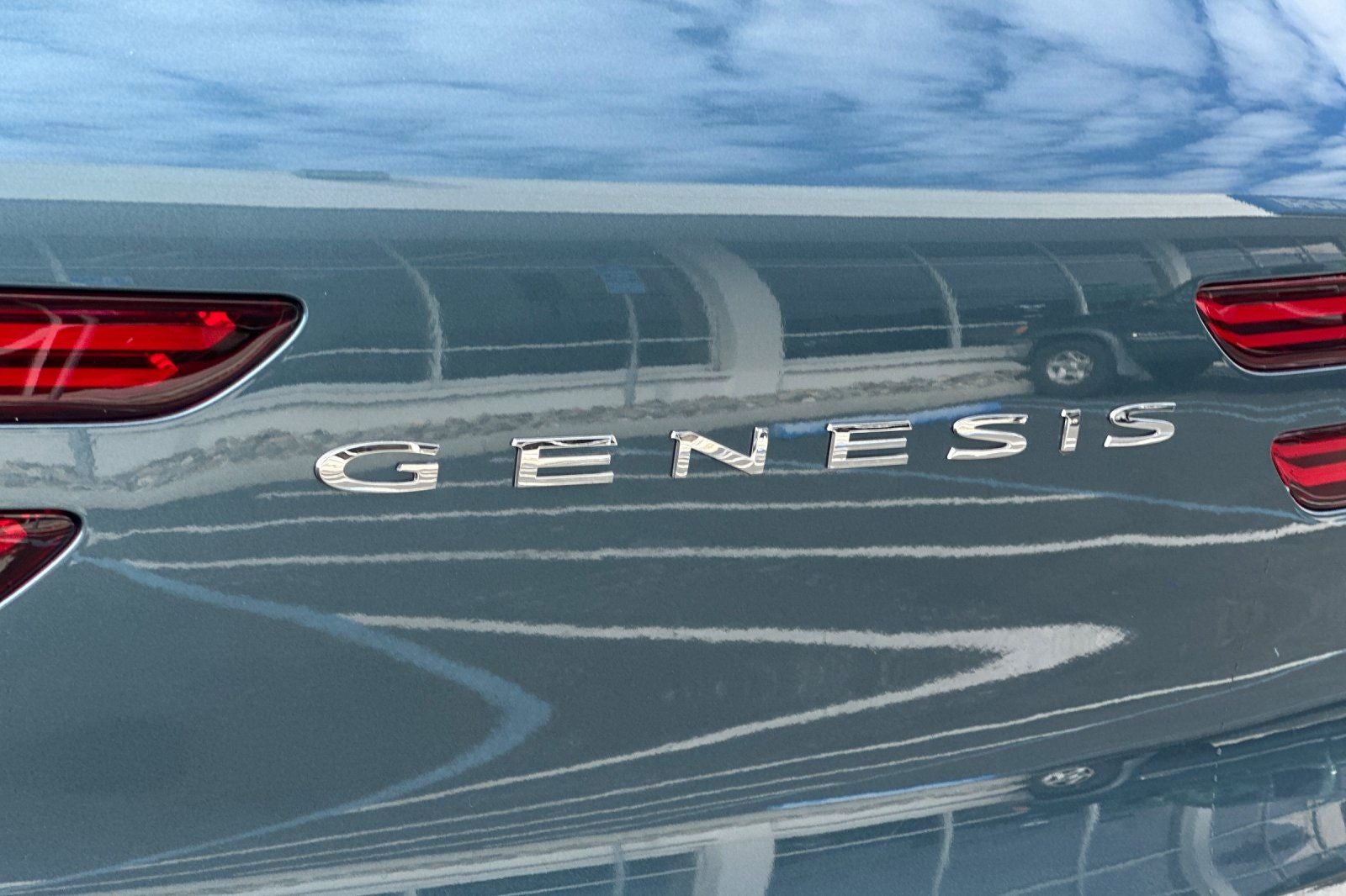 2027 Genesis Electrified GV70 STANDARD