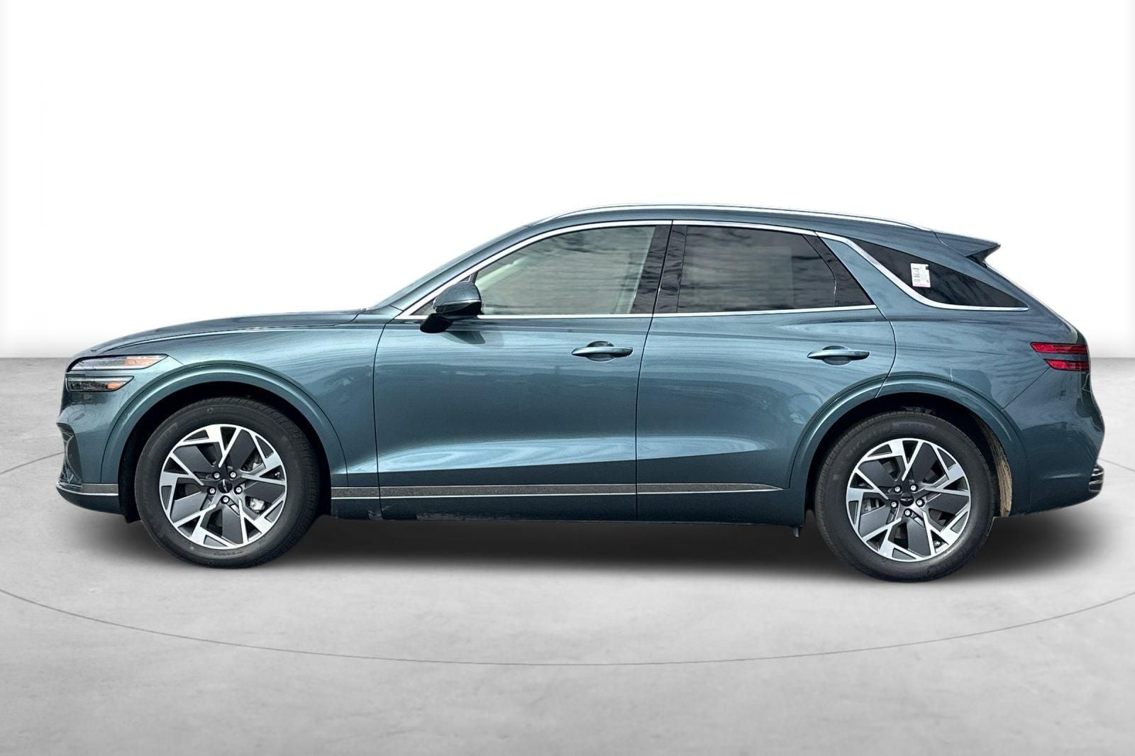 2027 Genesis Electrified GV70 STANDARD