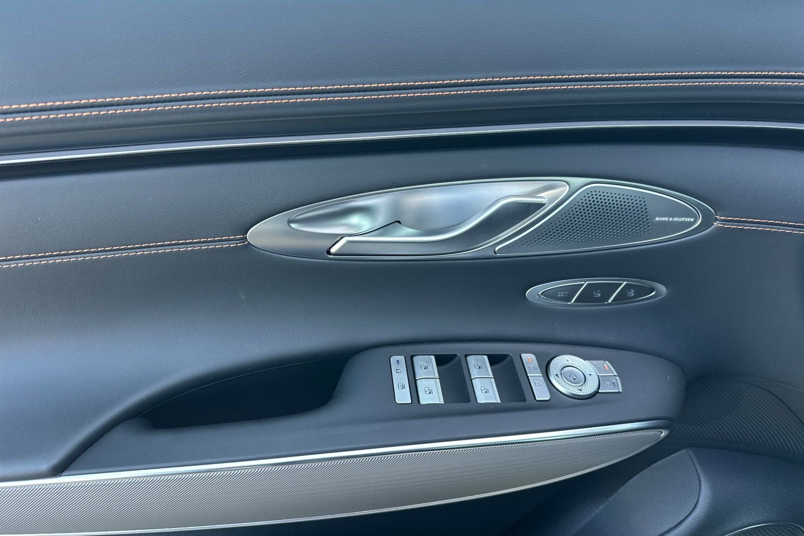 2026 Genesis GV70 3.5T Sport Advanced