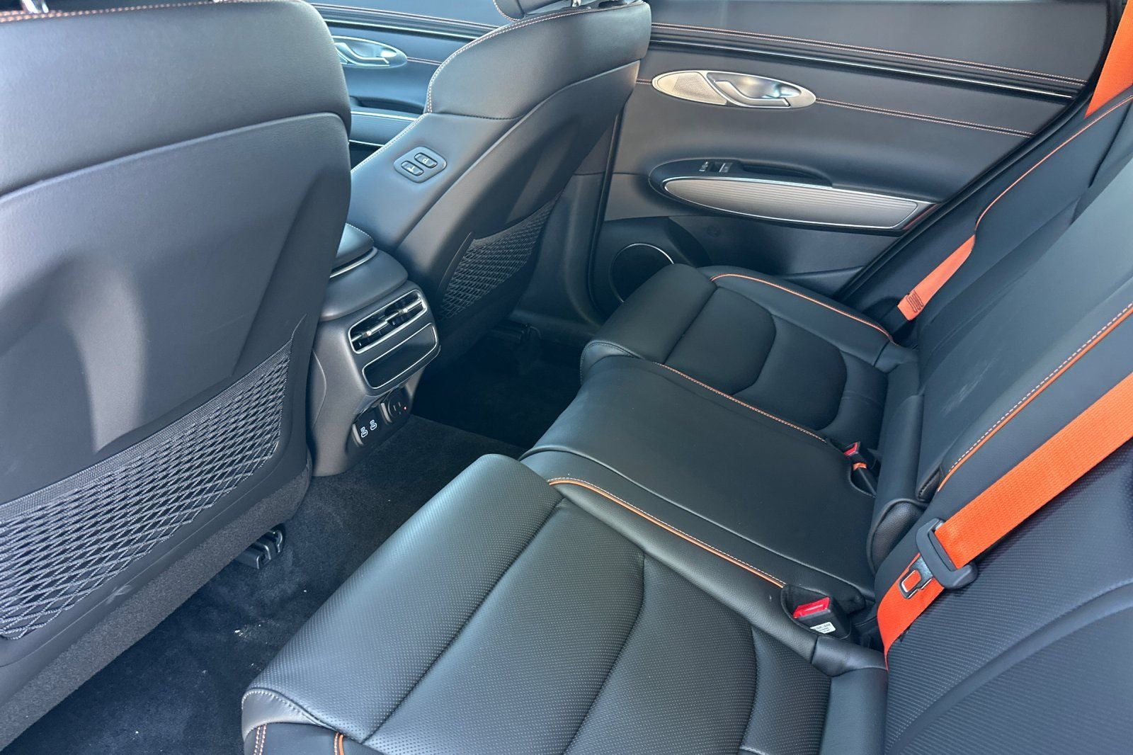 2026 Genesis GV70 3.5T Sport Advanced