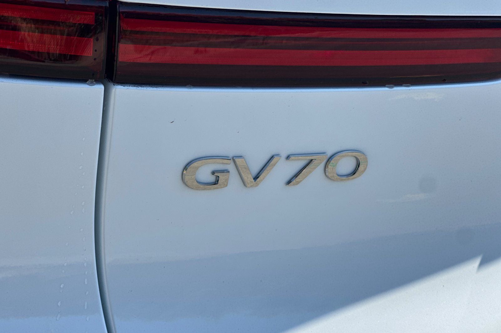 2026 Genesis GV70 3.5T Sport Advanced