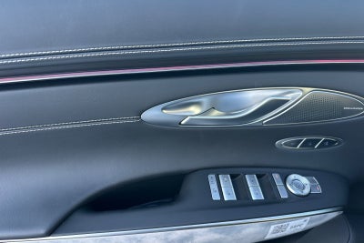 2027 Genesis Electrified GV70 PRESTIGE